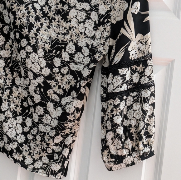 Karl Lagerfeld Beautiful Blouse Mixed Print S - Picture 11 of 12